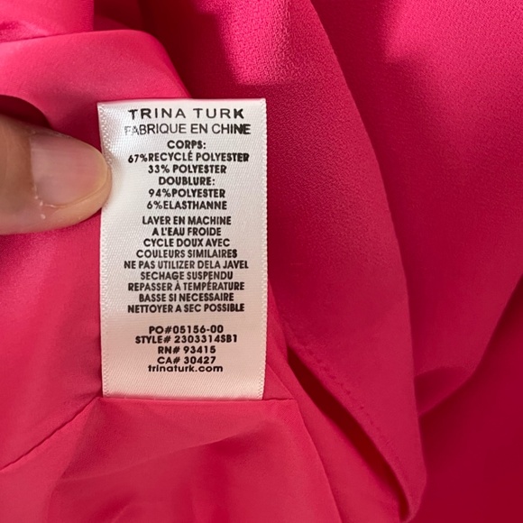 Trina Turk NWT Knox Off Shoulder Dress Flared Sleeve Shift Size M Pink Lined - Picture 11 of 14